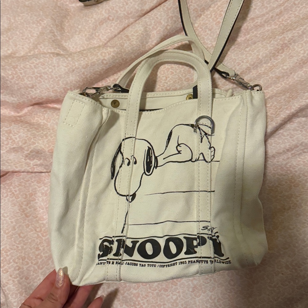 MARC JACOBS x PEANUTS Snoopy Tote Bag Medium 2 Way Open Top Japan Exclusive - Picture 10 of 17